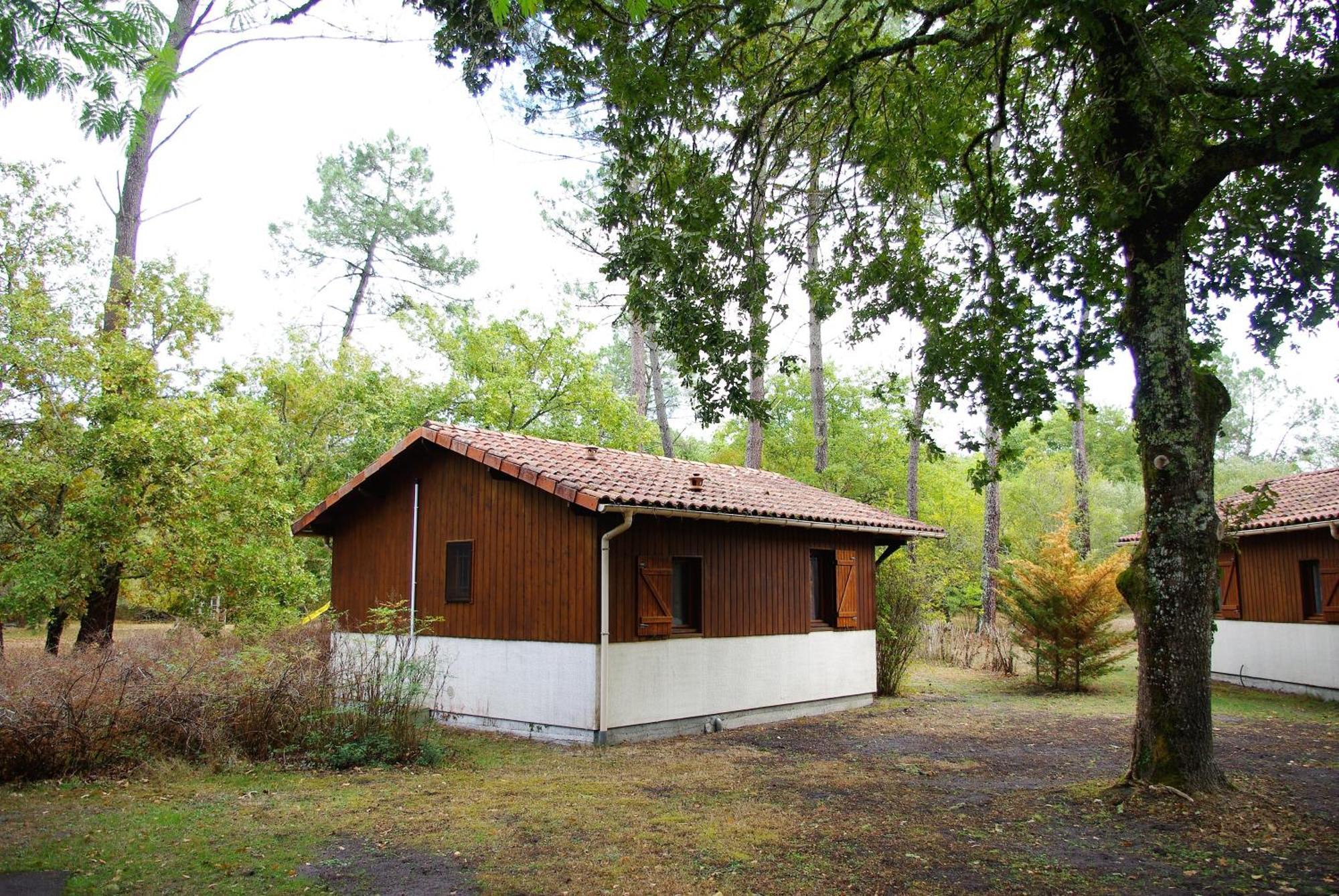 Les Chalets Du Gelat, Nature Et Calme Noaillan Exterior foto